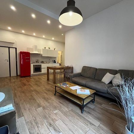 La Dolce Vita - Luxury Colosseum Boutique Apartment Рим Екстер'єр фото