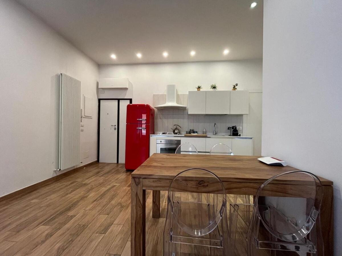 La Dolce Vita - Luxury Colosseum Boutique Apartment Рим Екстер'єр фото